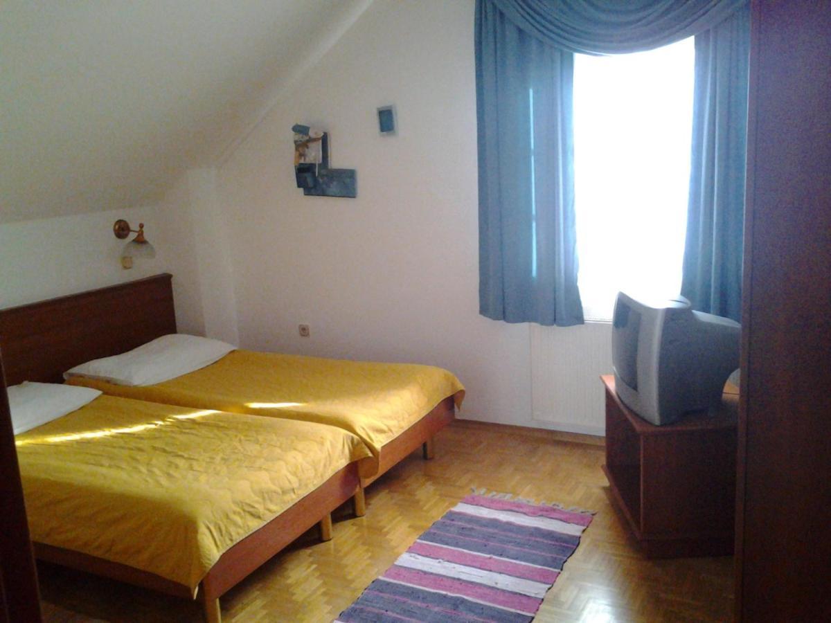 קראנז' Guest House Arvaj חדר תמונה