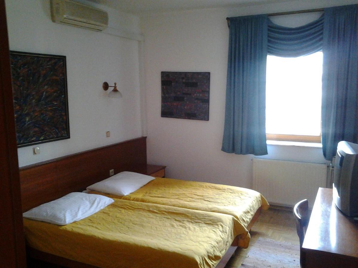 קראנז' Guest House Arvaj מראה חיצוני תמונה