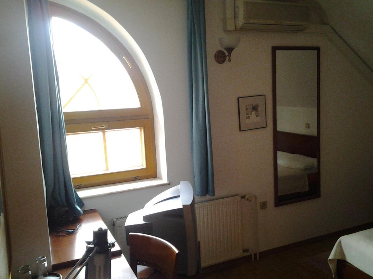 קראנז' Guest House Arvaj חדר תמונה